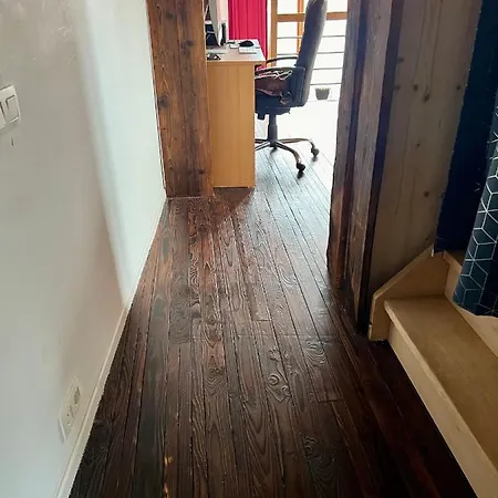 Capstay * La Louvière