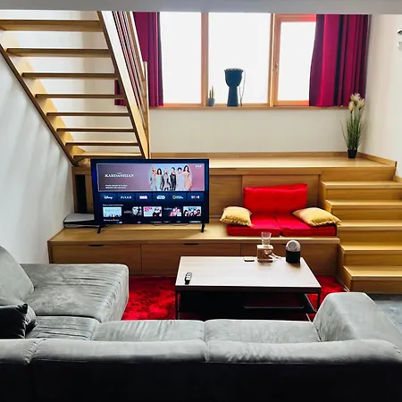 Capstay Villa La Louvière