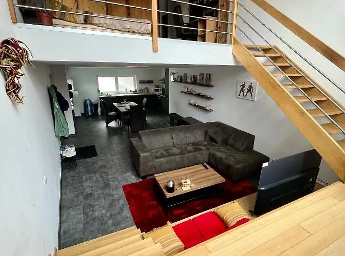 Capstay * La Louvière